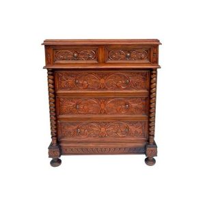 Colonial chest