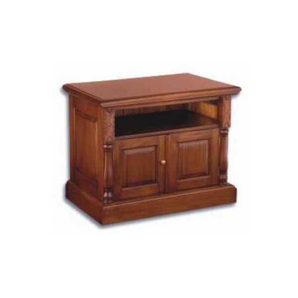 Colonial tv cabinet 2d